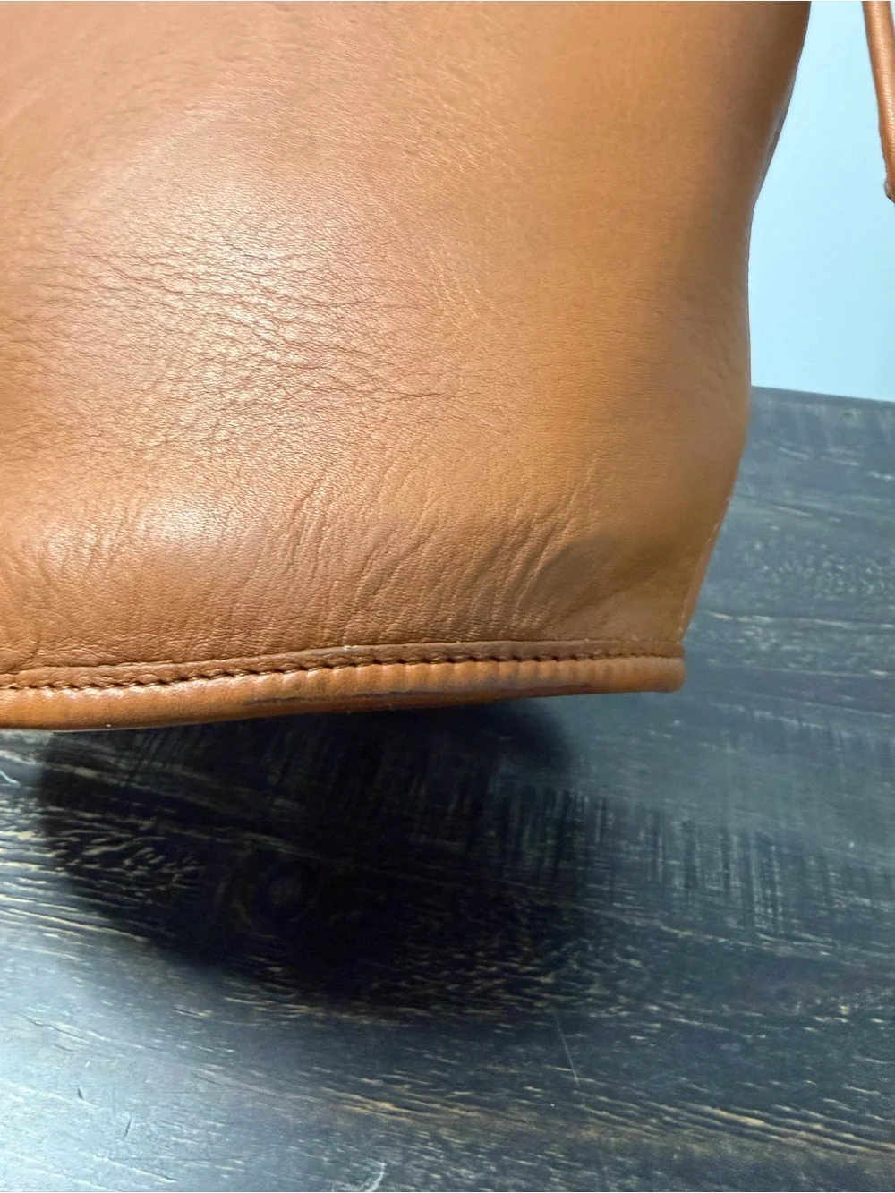 NWT Vtg Coach Maggie Duffle  9019 Bucket Bag in British Tan Glove Tanned Leather